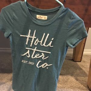Turquoise hollister top